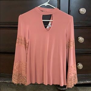 Long sleeve with lace and flare sleeves
